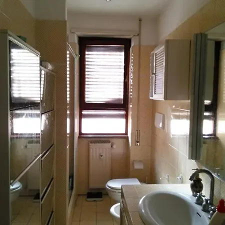 Διαμέρισμα Lovely Close To Stores And Transportation Ρώμη