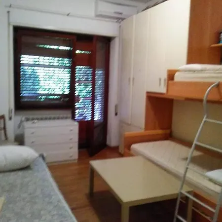 Διαμέρισμα Lovely Close To Stores And Transportation *